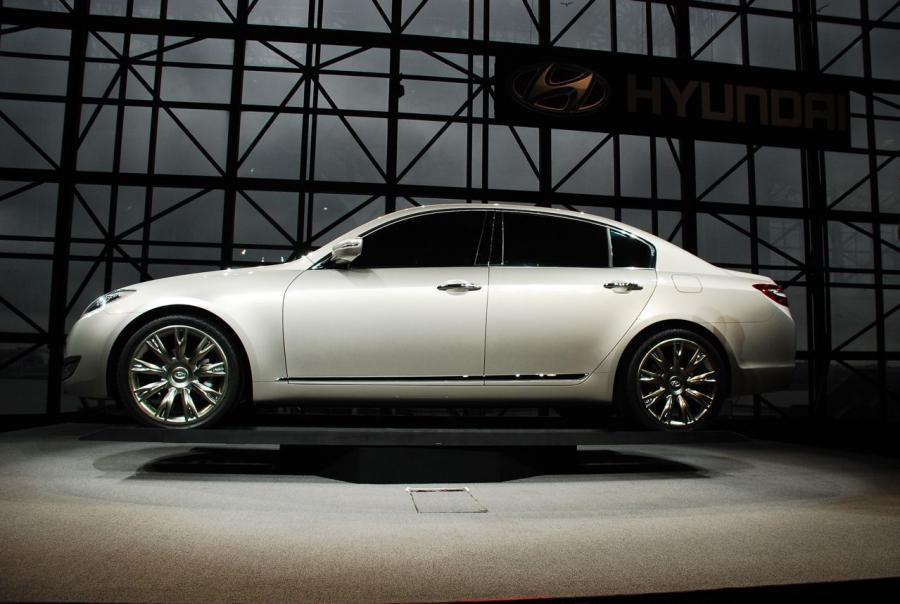  Hyundai Genesis Concept 2007 года  (фото 23 из 60)
